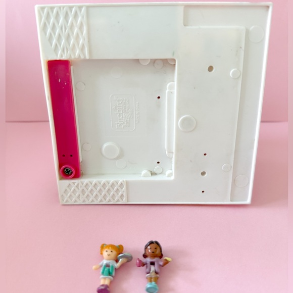 1993 Vintage Polly Pocket - Pizzeria with 2 dolls - Picture 5 of 9